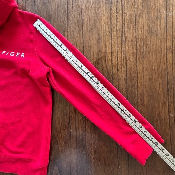 Tommy Hilfiger super soft red funnel neck pullover sweatshirt size L - Picture 13 of 13